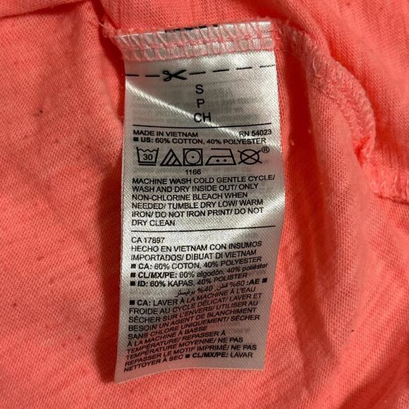 graphic short sleeve tshirt - Picture 4 of 4